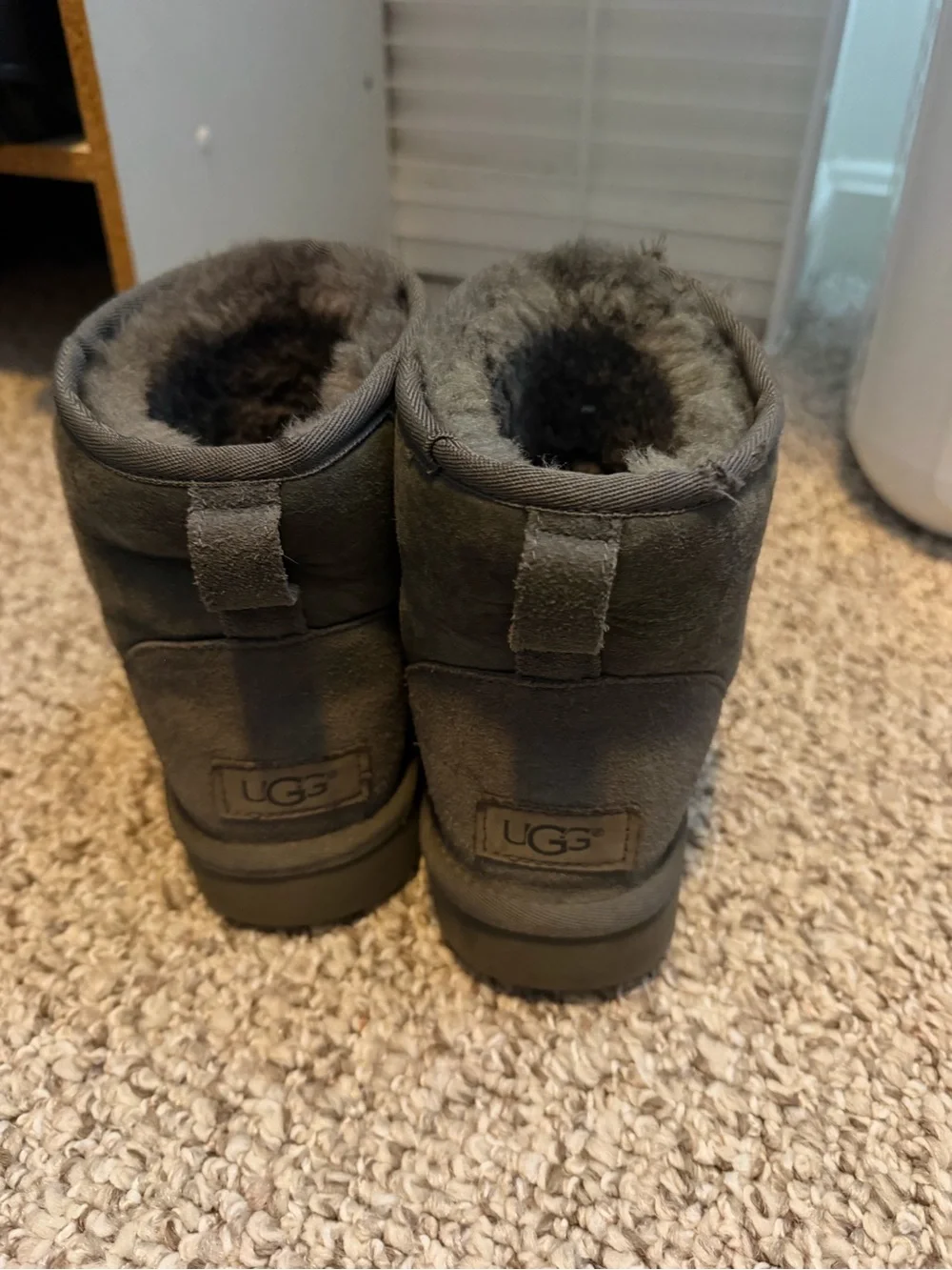 UGG Kids Short Classic Boot - Charcoal